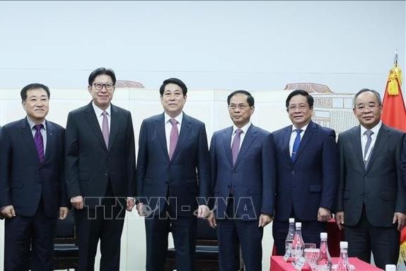 Chủ tịch nước Lương Cường tiếp Thị trưởng thành phố Busan (Hàn Quốc)