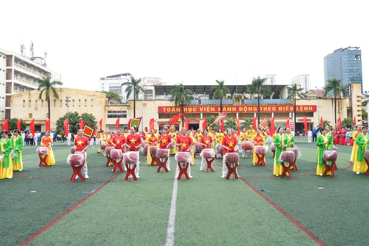 Khai mạc Đại hội Thể dục thể thao phường Nghĩa Đô lần thứ I