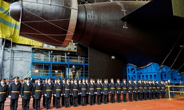 Nga hạ thủy tàu ngầm hạt nhân có thể mang siêu ngư lôi Poseidon