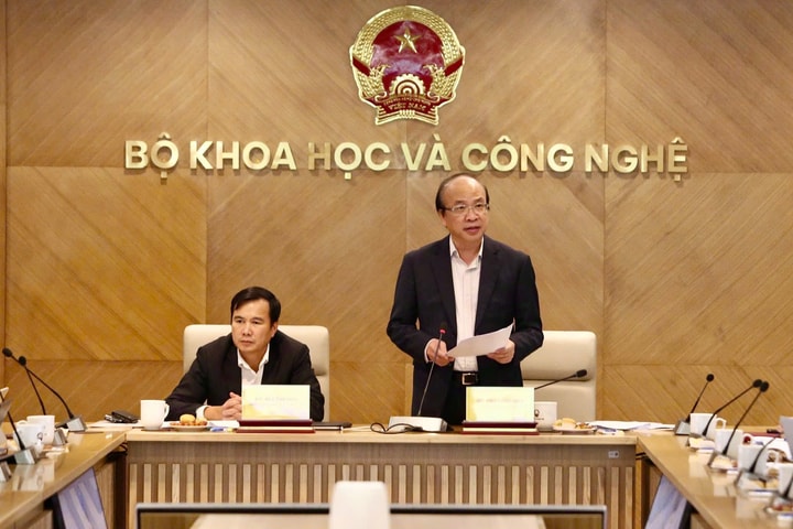 Bộ Khoa học và Công nghệ kiến nghị “thuê khoán” hoạt động xây dựng pháp luật