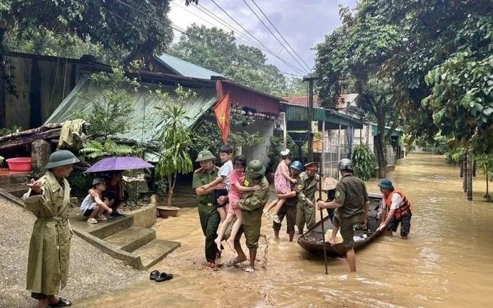 Thủ tướng: Trước 15h hôm nay phải hoàn thành sơ tán dân tại khu vực có nguy cơ sạt lở, lũ quét