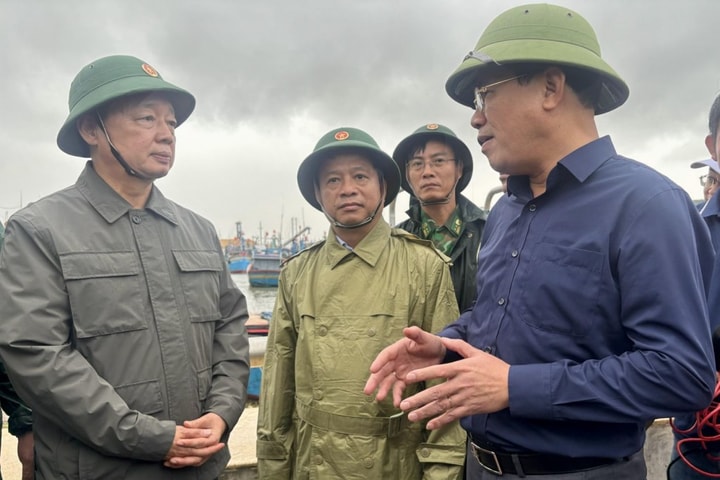 Phó Thủ tướng Trần Hồng Hà chỉ đạo ứng phó bão số 13 ở Gia Lai