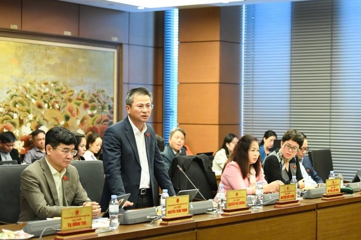 ĐBQH TP Hà Nội Đề xuất nhiều quy định gỡ vướng trong xây dựng tại đô thị lớn
