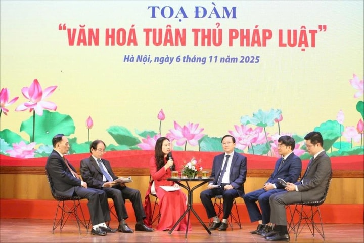 Chung tay xây dựng xã hội thượng tôn pháp luật