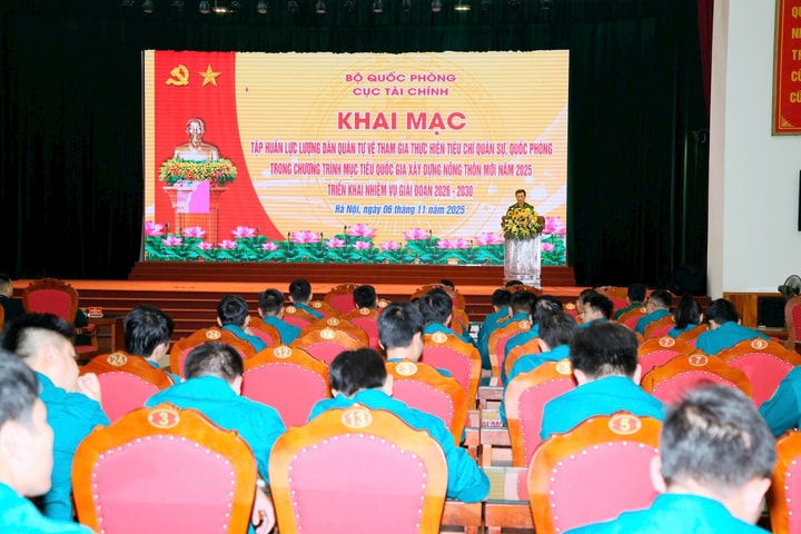 Xây dựng lực lượng dân quân vững mạnh, rộng khắp