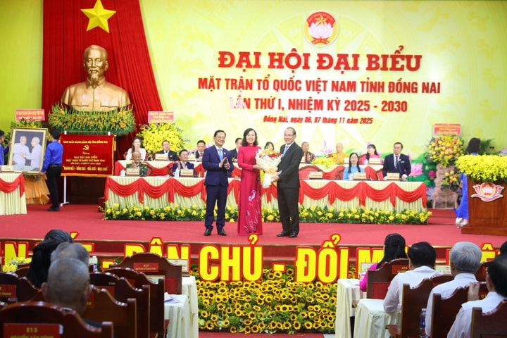 Đồng chí Huỳnh Thị Hằng giữ chức Chủ tịch Ủy ban MTTQ Việt Nam tỉnh Đồng Nai