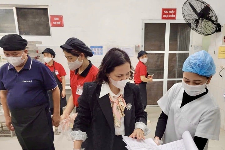 Tăng cường giám sát bữa ăn bán trú