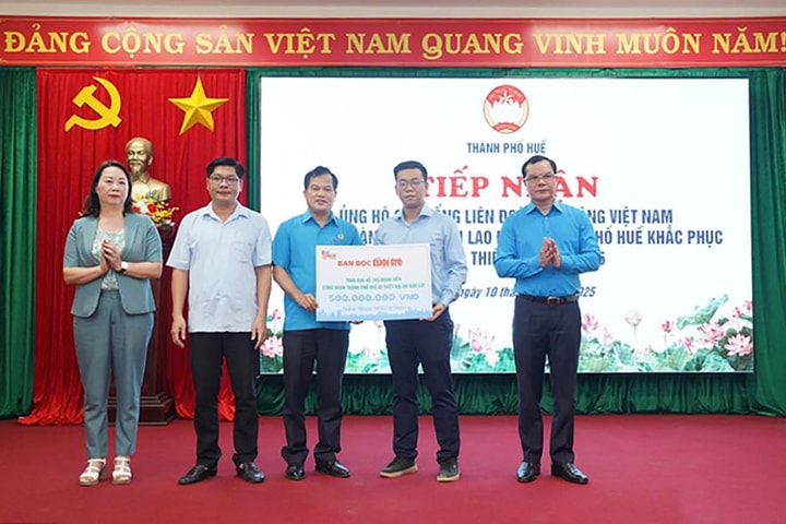 Công đoàn Việt Nam, Báo Tuổi Trẻ trao 1,5 tỷ đồng hỗ trợ công nhân Huế