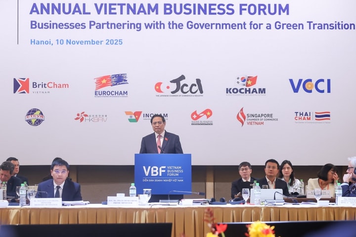 Thủ tướng Phạm Minh Chính: Chuyển đổi, tìm kiếm và kiến tạo động lực tăng trưởng mới là khách quan và tất yếu
