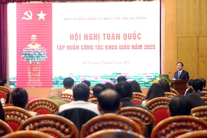 Đẩy mạnh chuyển đổi số, ứng dụng trí tuệ nhân tạo trong công tác khoa giáo