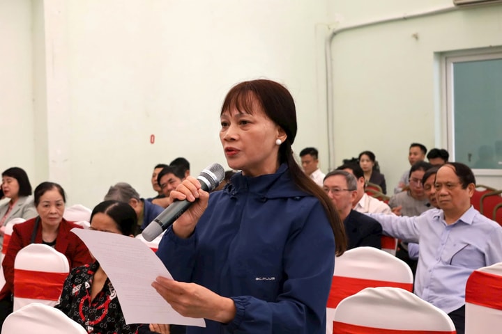 Đại biểu HĐND thành phố tiếp xúc cử tri 3 phường Cầu Giấy - Yên Hòa - Nghĩa Đô