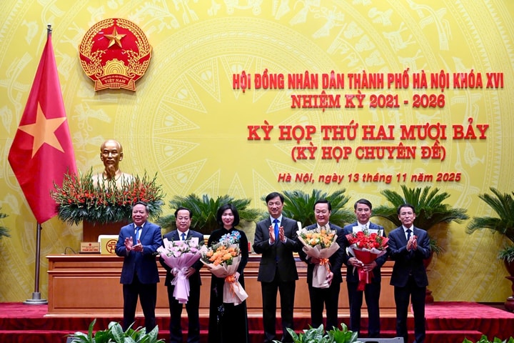 Kiện toàn các chức danh lãnh đạo chủ chốt của thành phố Hà Nội