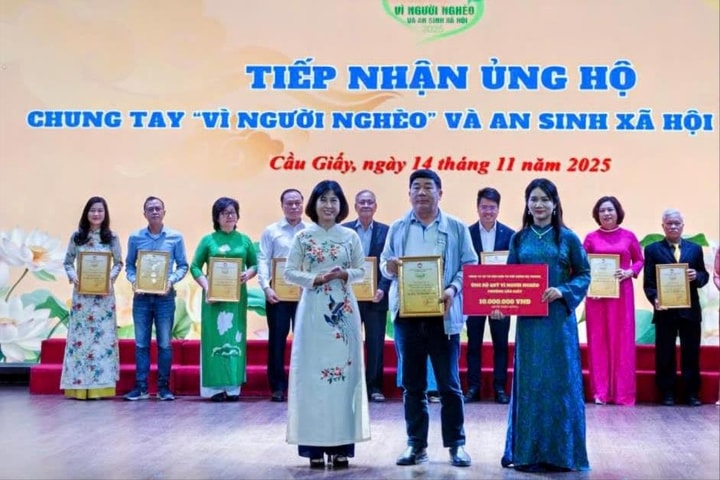 Cầu Giấy tuyên dương 95 cá nhân tiêu biểu trong công tác Mặt trận