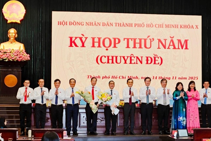 Bầu bổ sung 3 Phó Chủ tịch UBND thành phố Hồ Chí Minh