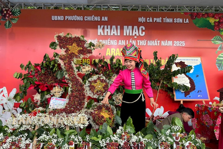 Khai mạc ngày hội cà phê Arabica tại phường lớn nhất tỉnh Sơn La