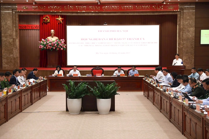 Hà Nội quyết liệt gỡ “điểm nghẽn”, tăng tốc thực hiện Nghị quyết 57 của Bộ Chính trị