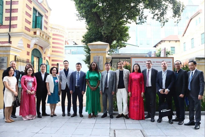 Thúc đẩy hợp tác giữa Hà Nội và vùng Ile-de-France trong giai đoạn 2026-2029