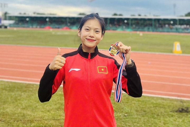 Hoàng Thị Ngọc Anh giành HCV đầu tiên cho điền kinh Việt Nam tại giải trẻ Đông Nam Á
