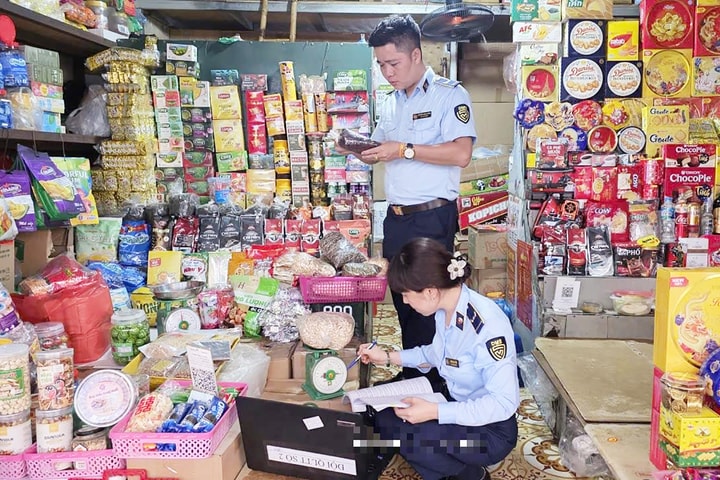 Chống hàng giả cuối năm: Kiểm soát chặt thị trường, xử lý nghiêm vi phạm