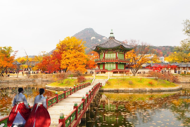 Gyeongbokgung - Trái tim mùa thu Seoul