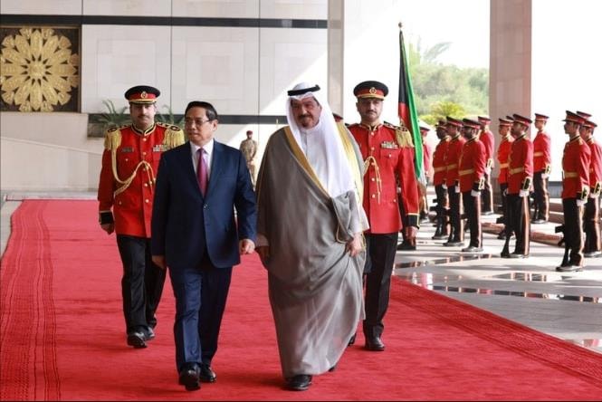 Thủ tướng Nhà nước Kuwait chủ trì lễ đón Thủ tướng Phạm Minh Chính