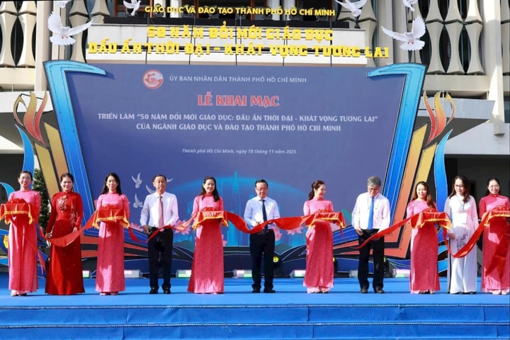 TP Hồ Chí Minh khai mạc Triển lãm 50 năm đổi mới giáo dục