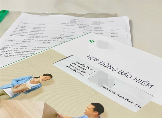 [Podcast] Tin tức ngày 18-11: Đề nghị siết chặt bán bảo hiểm qua ngân hàng