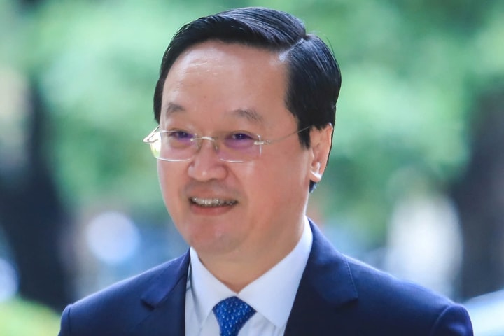 Phê chuẩn kết quả bầu, miễn nhiệm chức vụ Chủ tịch, Phó Chủ tịch UBND thành phố Hà Nội