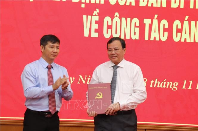 Điều động, chỉ định ông Lê Văn Hẳn giữ chức Phó Bí thư Tỉnh ủy Tây Ninh