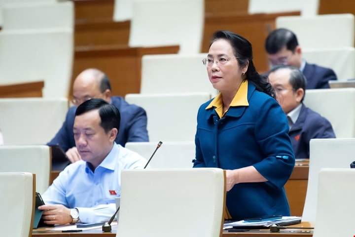 Đại biểu Quốc hội lo ngại “thuế chồng thuế” khi chuyển nhượng vàng miếng