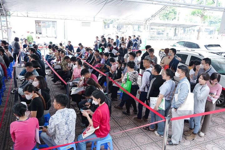 Công khai thông tin dự án nhà ở xã hội 30 ngày trước khi nhận hồ sơ đăng ký mua