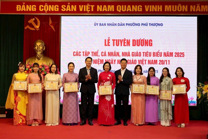 Phú Thượng: Đẩy mạnh chuyển đổi số, xây dựng môi trường học đường hạnh phúc