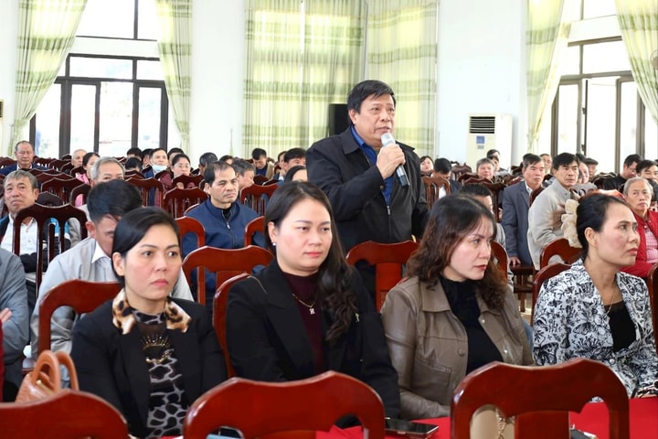 Cử tri các xã: Phúc Sơn, Hồng Sơn kiến nghị tăng đầu tư cơ sở hạ tầng