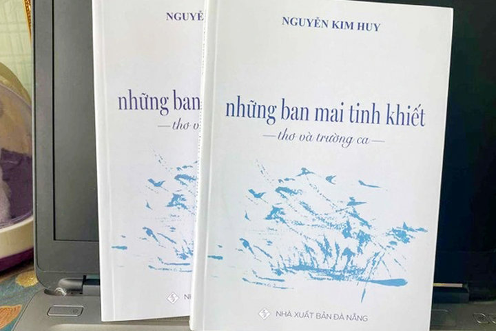 Những giọt sương ban mai tinh khiết