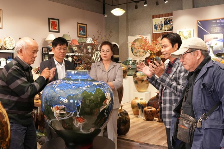 Bát Tràng: Thẩm định 6 cá nhân để xét tặng danh hiệu Nghệ nhân Nhân dân, Nghệ nhân ưu tú