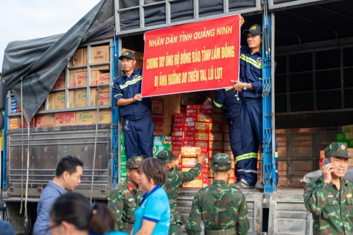 Quảng Ninh hỗ trợ nhân dân Lâm Đồng khắc phục thiên tai lũ lụt