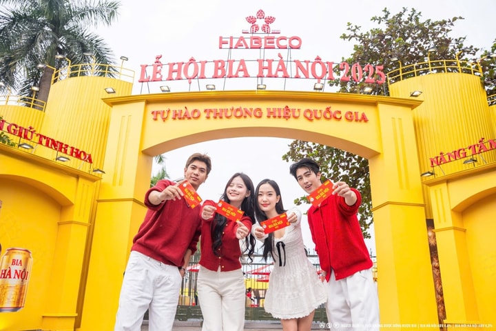 Lễ hội Bia Hà Nội 2025 thu hút hàng vạn du khách tham dự