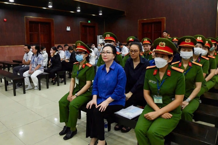 [Podcast] Tin tức ngày 26-11: Chi trả đợt 5 vụ Trương Mỹ Lan, hơn 42.000 trái chủ nhận tiền bồi thường