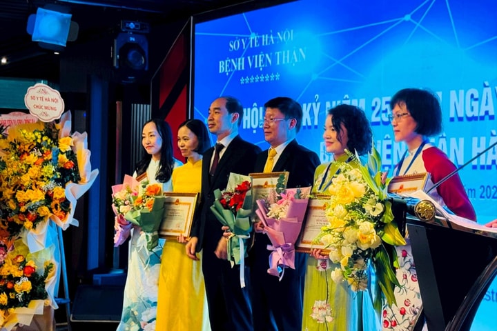 Bệnh viện Thận Hà Nội: 25 năm tận tâm - trách nhiệm - chuyên nghiệp - hướng tới người bệnh