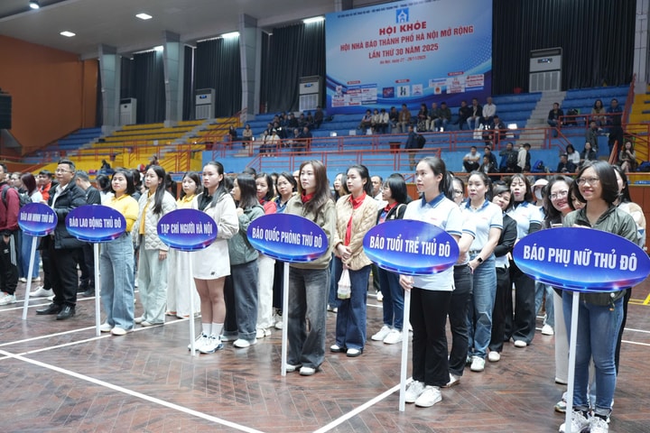 Tri ân sự đồng hành của các cơ quan, báo chí và nhà tài trợ tại Hội khỏe Hội Nhà báo TP Hà Nội 2025