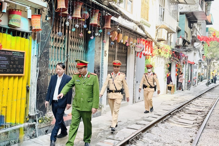 Diện mạo mới ở những điểm nóng trật tự đô thị tại phường Văn Miếu - Quốc Tử Giám