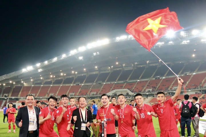 Hà Nội FC - 20 năm bền bỉ kiến tạo thế hệ kế thừa cho bóng đá Việt Nam