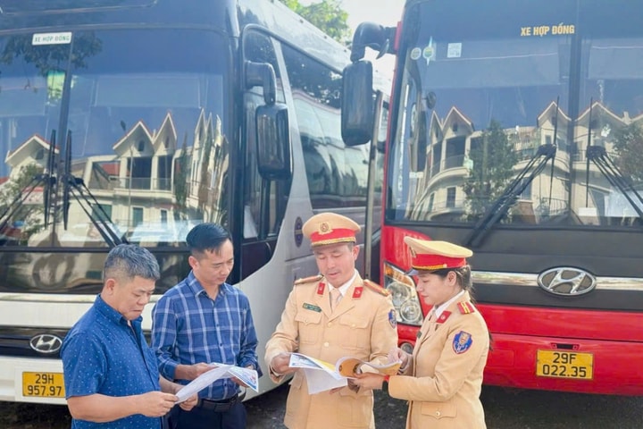 Tăng cường tuyên truyền kiến thức pháp luật và kỹ năng lái xe cho doanh nghiệp vận tải
