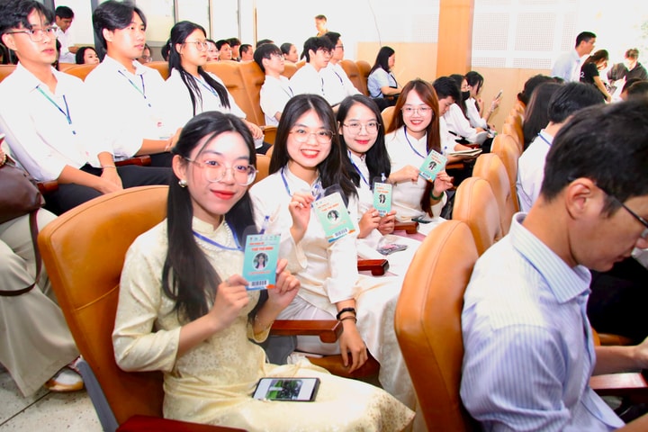 Hơn 7.500 thí sinh tham dự Giải thưởng Sinh viên nghiên cứu khoa học - Euréka lần thứ 27