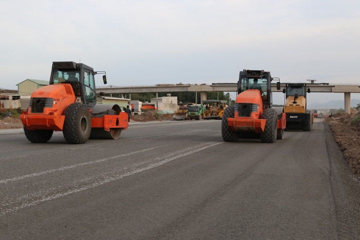 TP.HCM: Nâng công suất khai thác mỏ đá phục vụ hàng loạt dự án giao thông trọng điểm