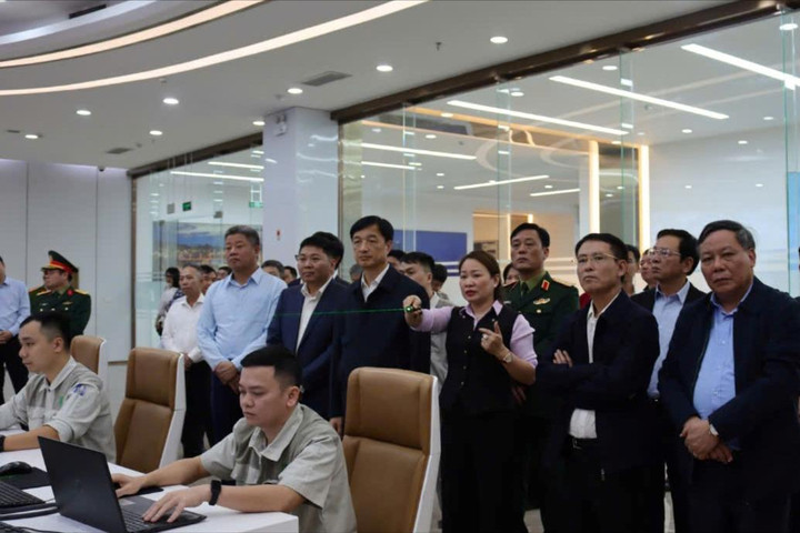 Khắc phục hạn chế, khó khăn, khai thác lợi thế của từng xã để phát triển