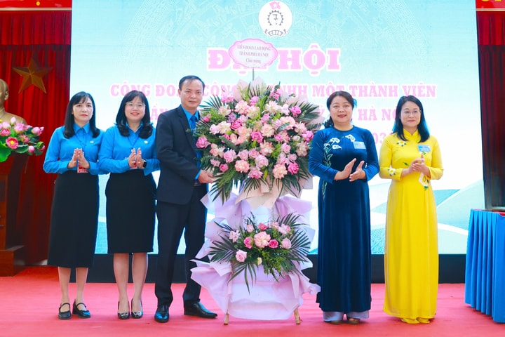 Tổ chức thành công Đại hội Công đoàn Công ty TNHH MTV Đầu tư phát triển Thủy lợi Hà Nội lần thứ V