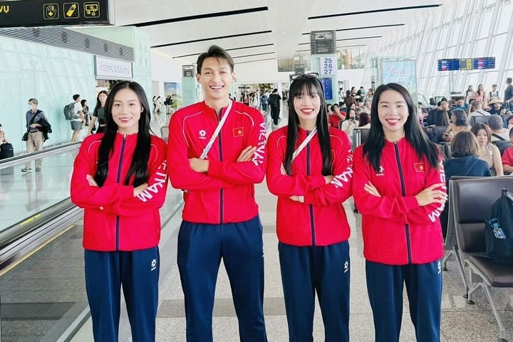 SEA Games 33: Các tuyển thủ điền kinh xuất quân, chờ “cơn mưa vàng” từ các kình ngư Việt Nam
