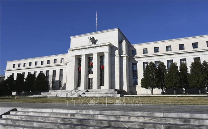 Fed cắt giảm lãi suất lần thứ 3 liên tiếp