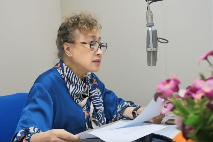 Giọng đọc huyền thoại - NSƯT Kim Tiến thuyết minh cho phim về sự kiện Armstrong đặt chân lên mặt trăng